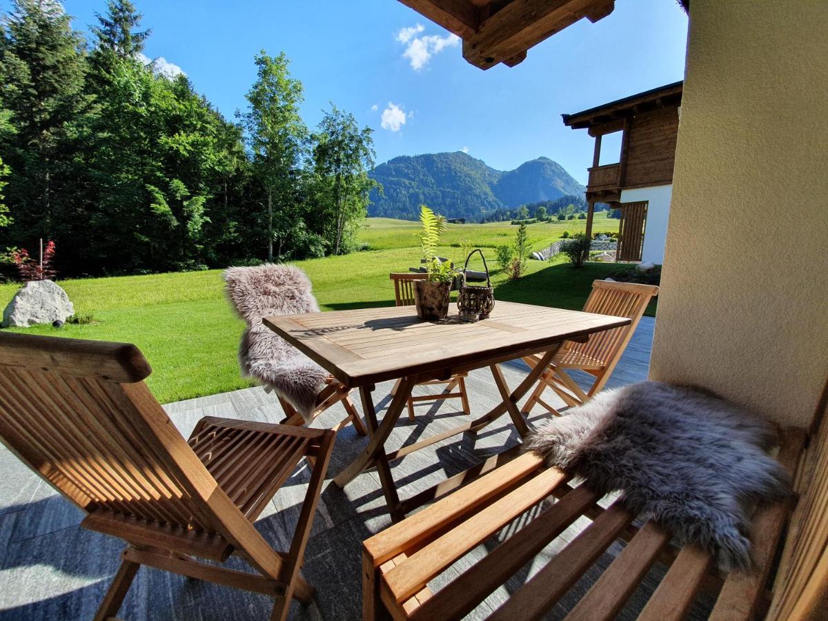 Zeitfrei Chalet Apartments Fieberbrunn Exteriör bild