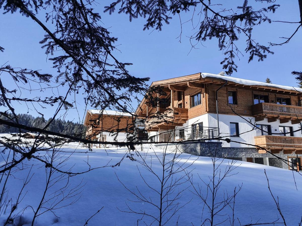 Zeitfrei Chalet Apartments Fieberbrunn Exteriör bild